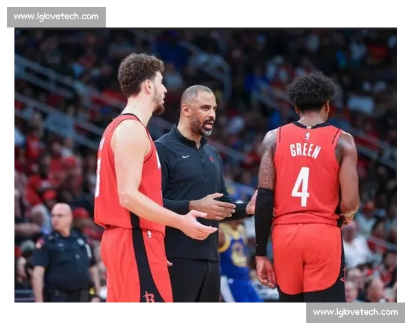 尼克斯五连拒：球队爆粗 + 老板拒谈，选帅闹剧成联盟笑柄