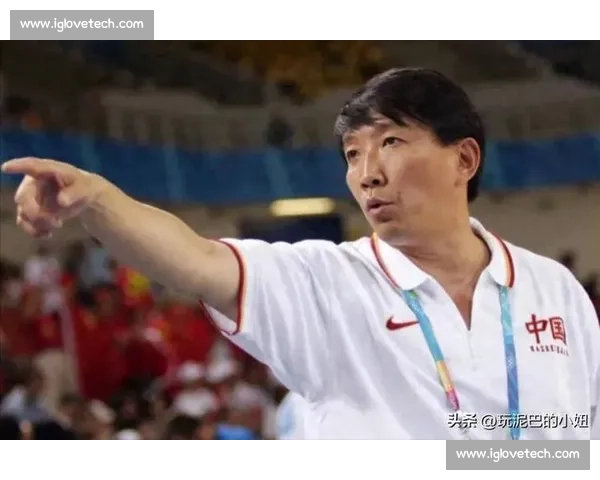 宫鲁鸣训张子宇：传球太低！高举高打战术亟待调整