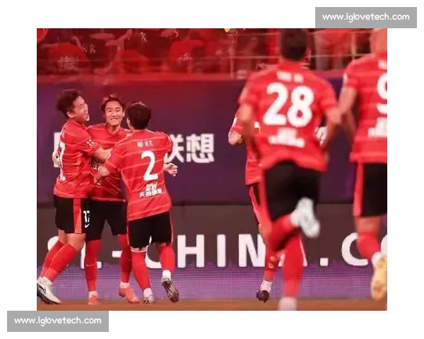 年轻双子星闪耀！海港客场 3-1 河南，李新翔首球 + 莱昂纳多传射建功