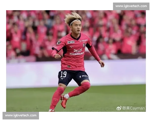 铃木彩艳：留欧踢球是长期目标，暂不考虑婚姻